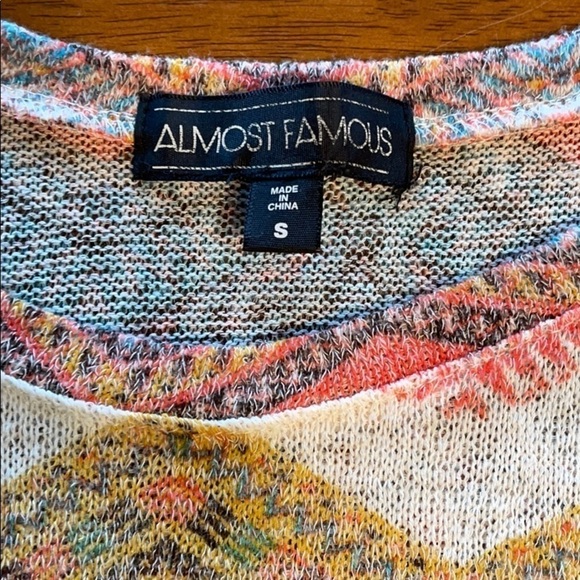Almost Famous knit top high low shirt Aztec size S - Picture 2 of 2